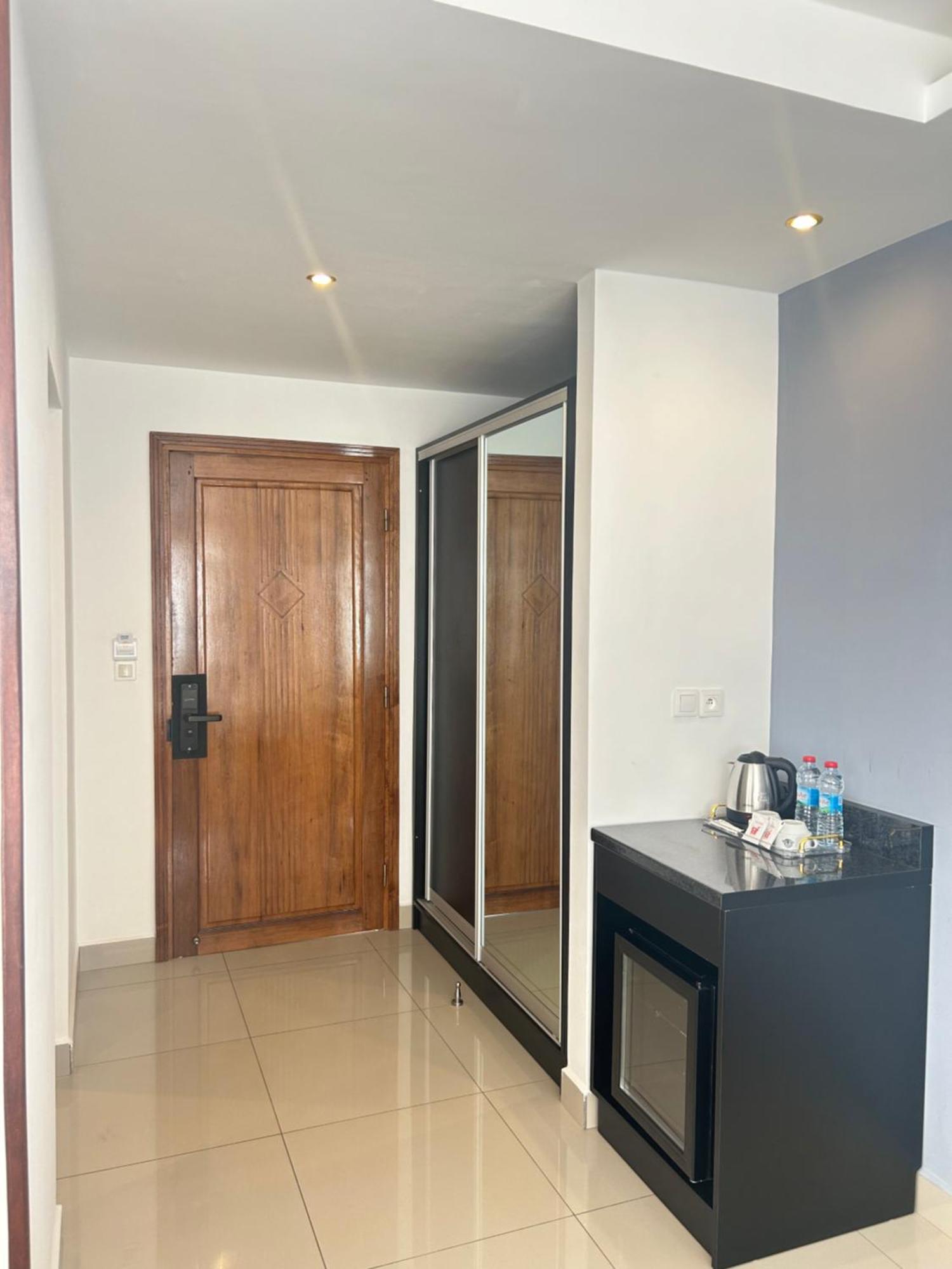 Zara Hotel Antananarivo Exteriör bild